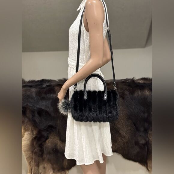 Black Real Mink Fur Handmade Boston Bag/Crossbody, with Free Fox Fur Ball Charm - Picture 9 of 16